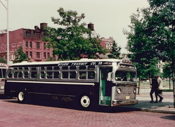 Starr Bus 28