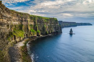 Ireland_CliffsofMoher_shutterstock_362815676--