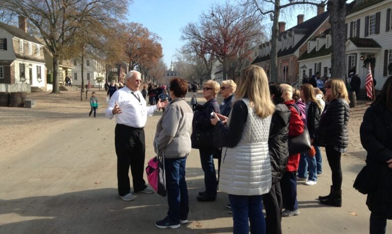 Colonial Williamsburg Tour Guide