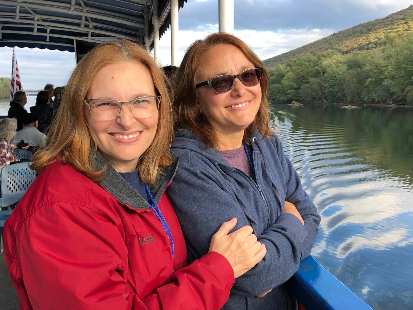 Starr Travelers Enjoying the Hiawatha Paddlewheel Lunch Cruise