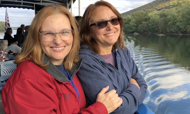 PA_Wellsboro_HiawathaPaddleBoat_StarrTD– (2) Starr Travelers Enjoying the Hiawatha Paddlewheel Lunch Cruise